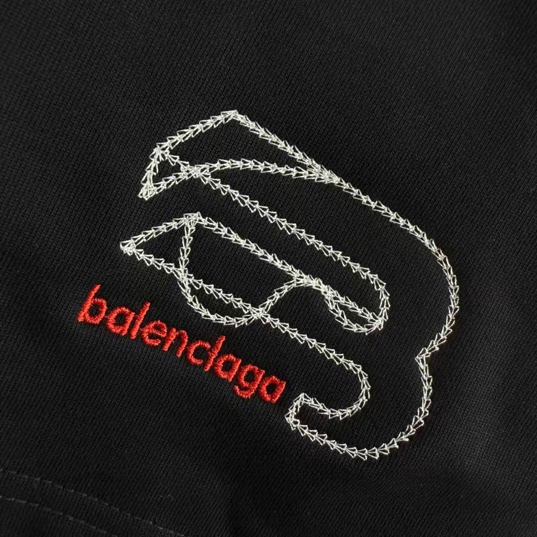 Men's embroidered looped shorts