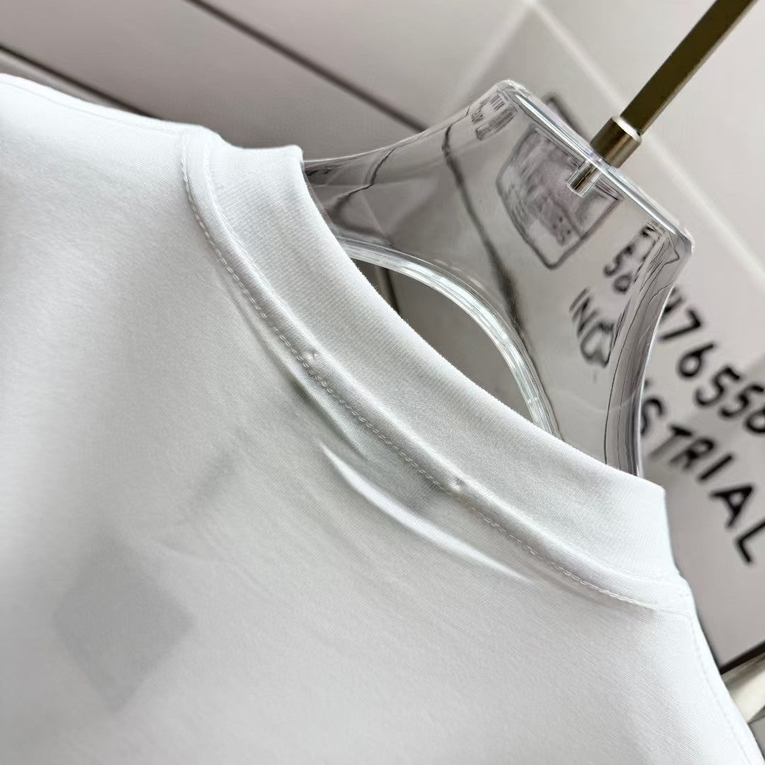Men's new round neck short sleeved T-shirt