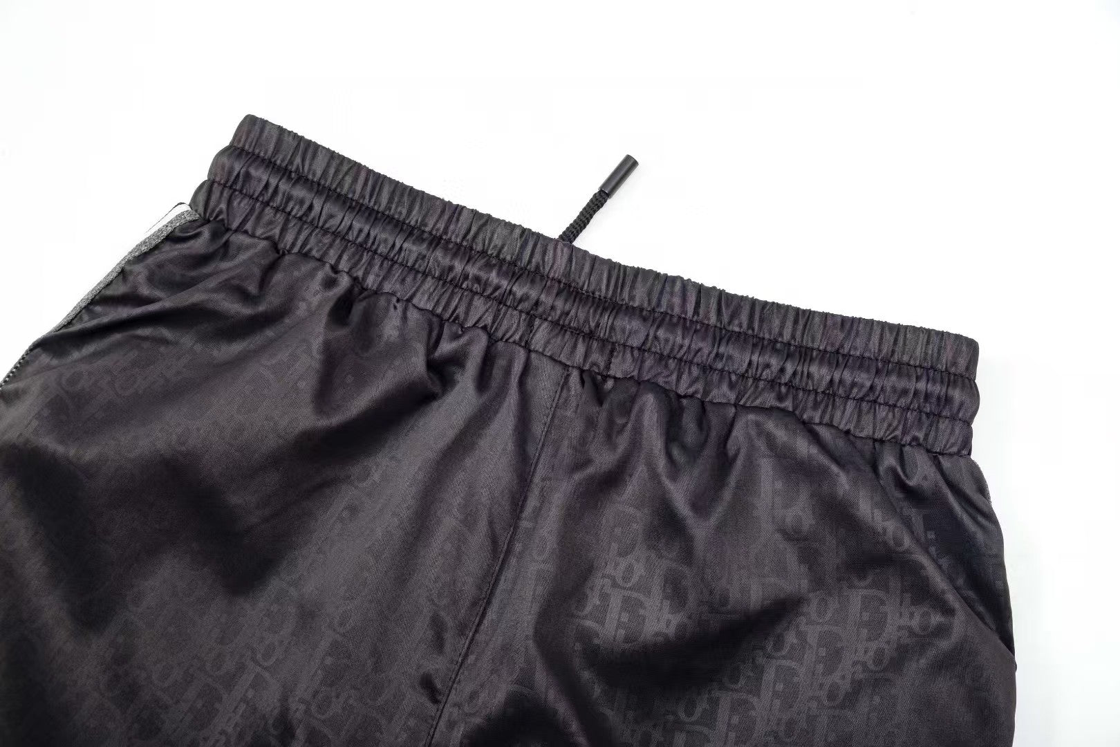 New quick drying beach shorts
