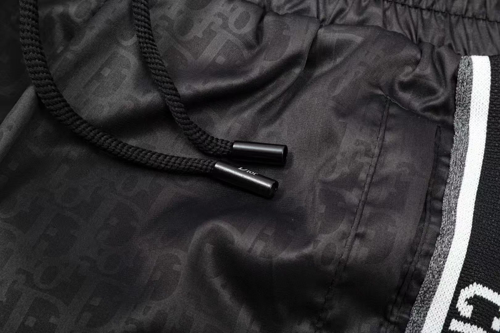 New quick drying beach shorts