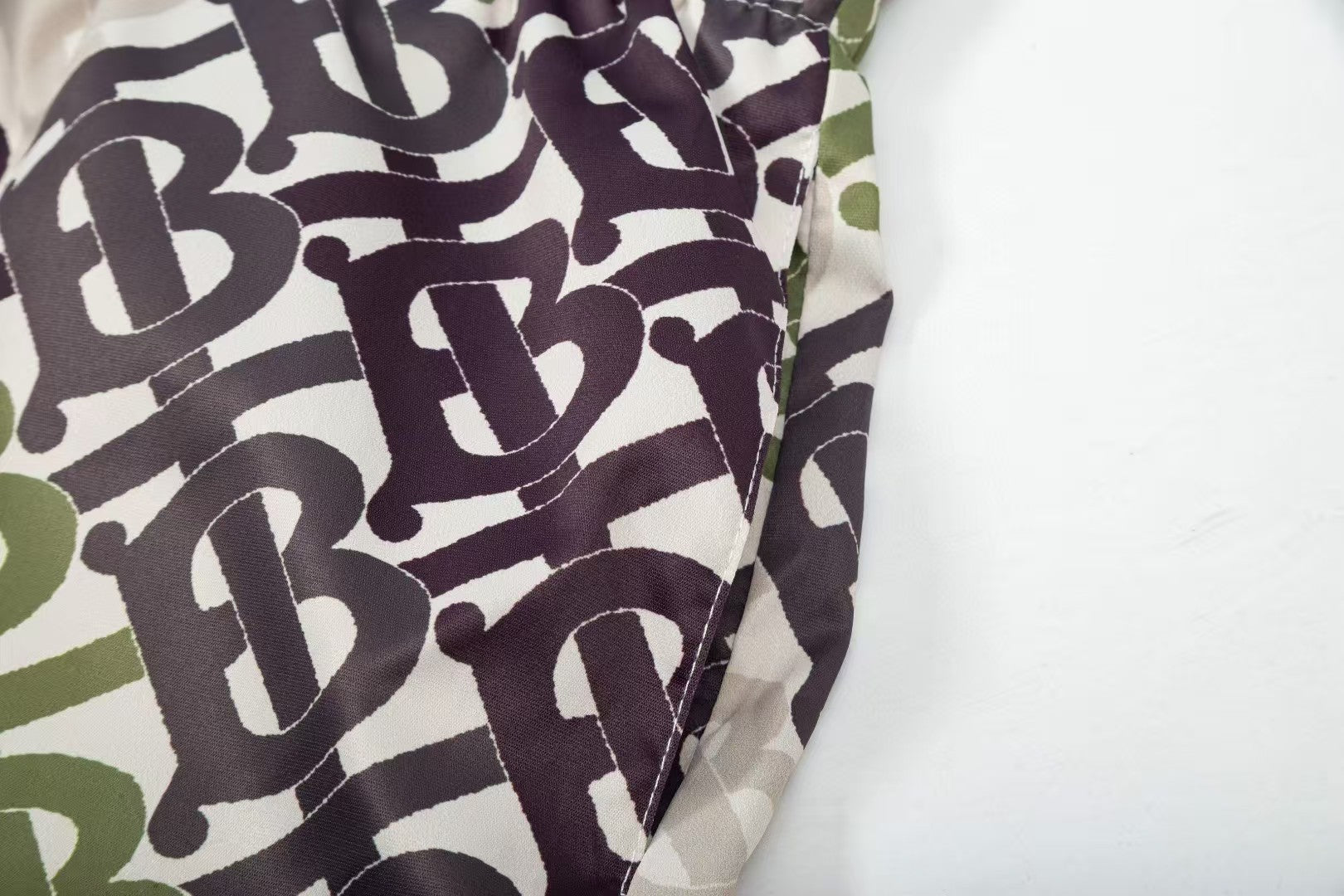 New quick drying beach shorts