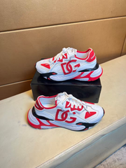 Fashionable men's casual sports shoes