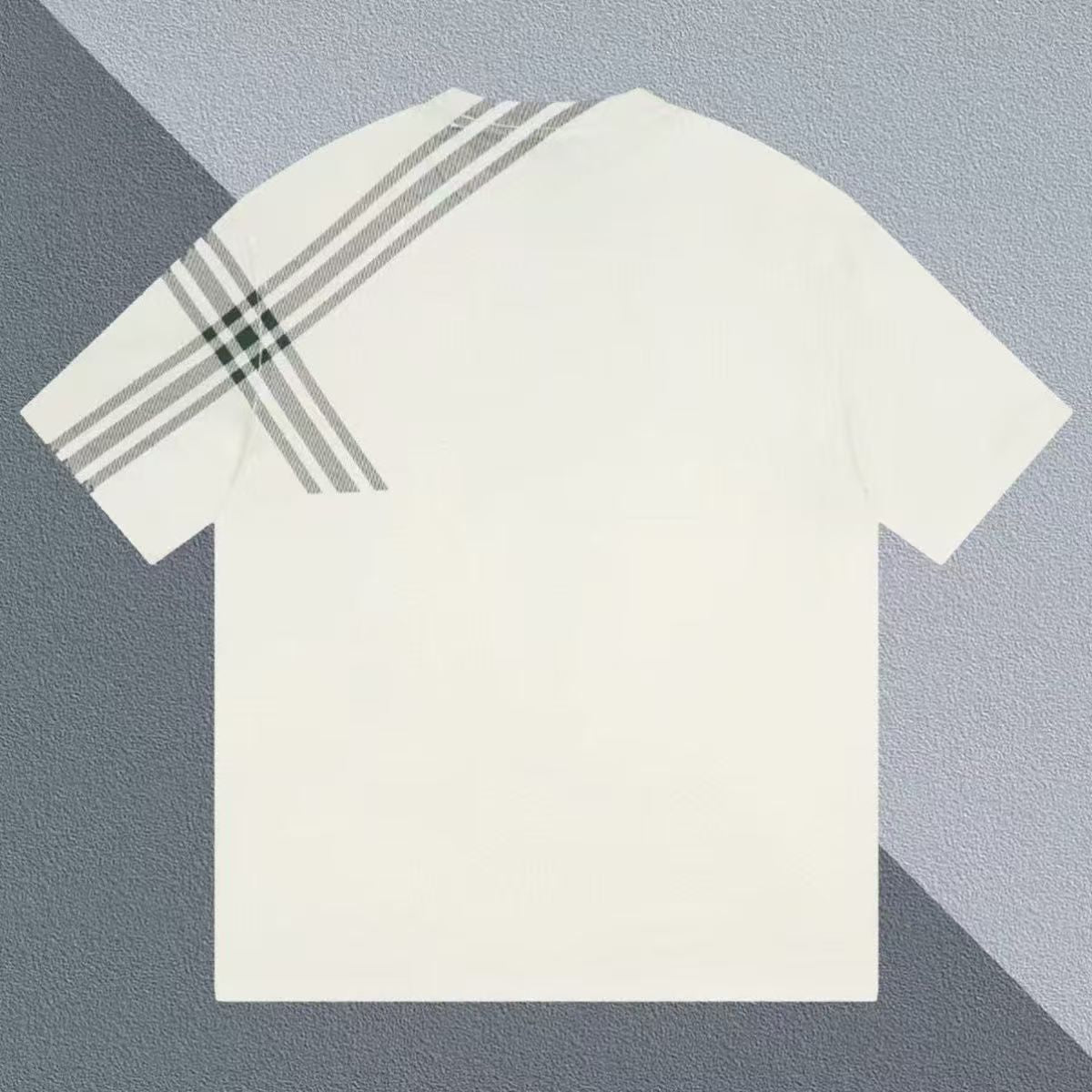 Classic short sleeved T-shirt