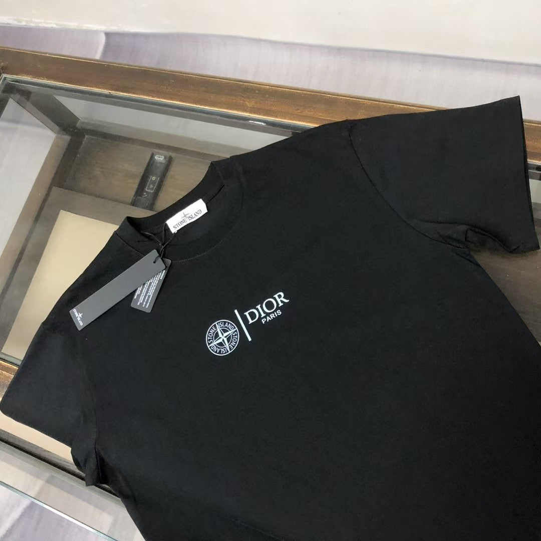 Unisex short sleeved T-shirt