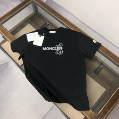 Men's new short sleeved T-shirt