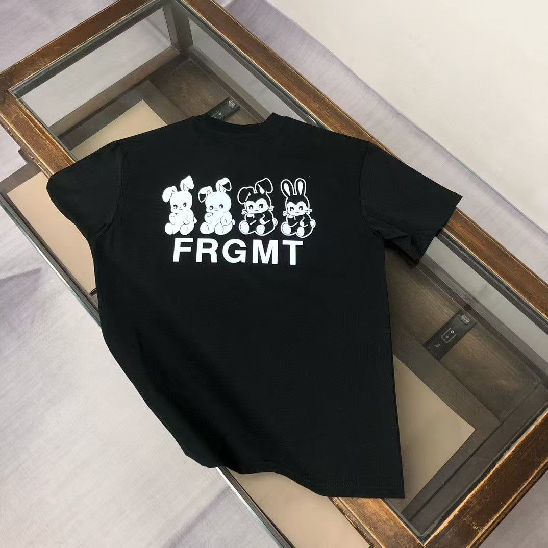 Men's new short sleeved T-shirt