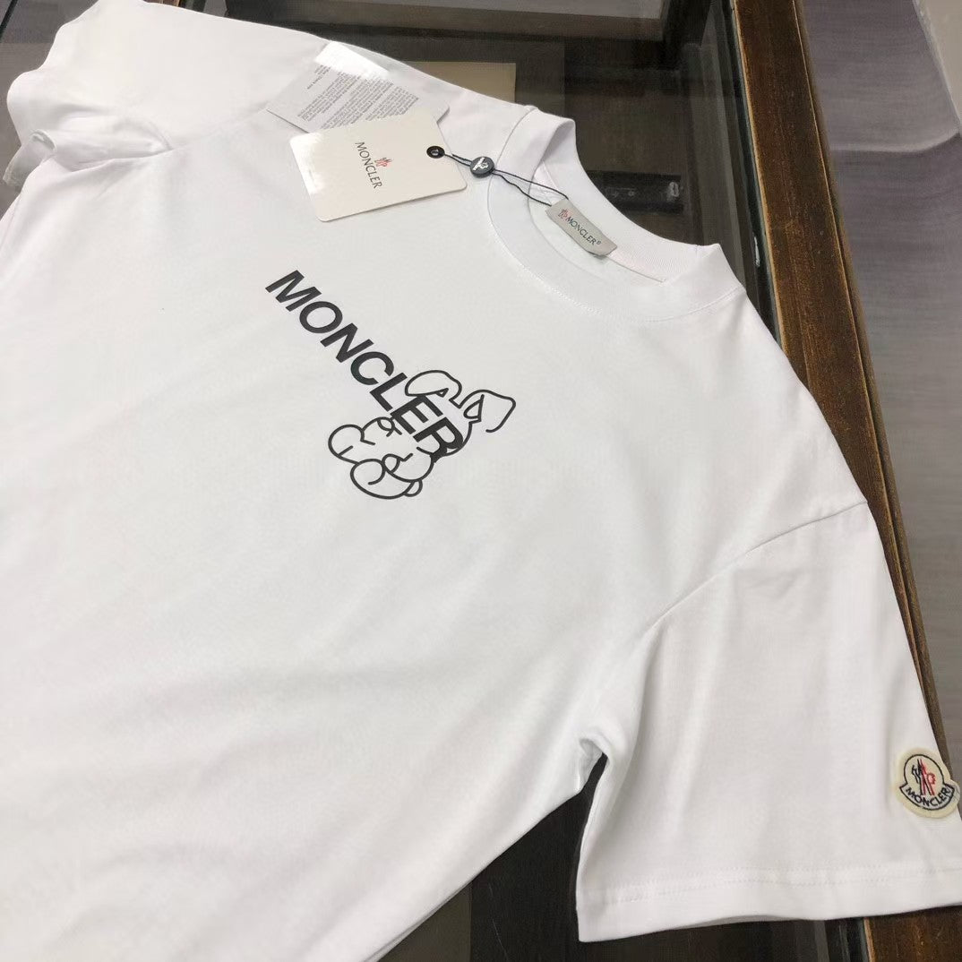 Men's new short sleeved T-shirt