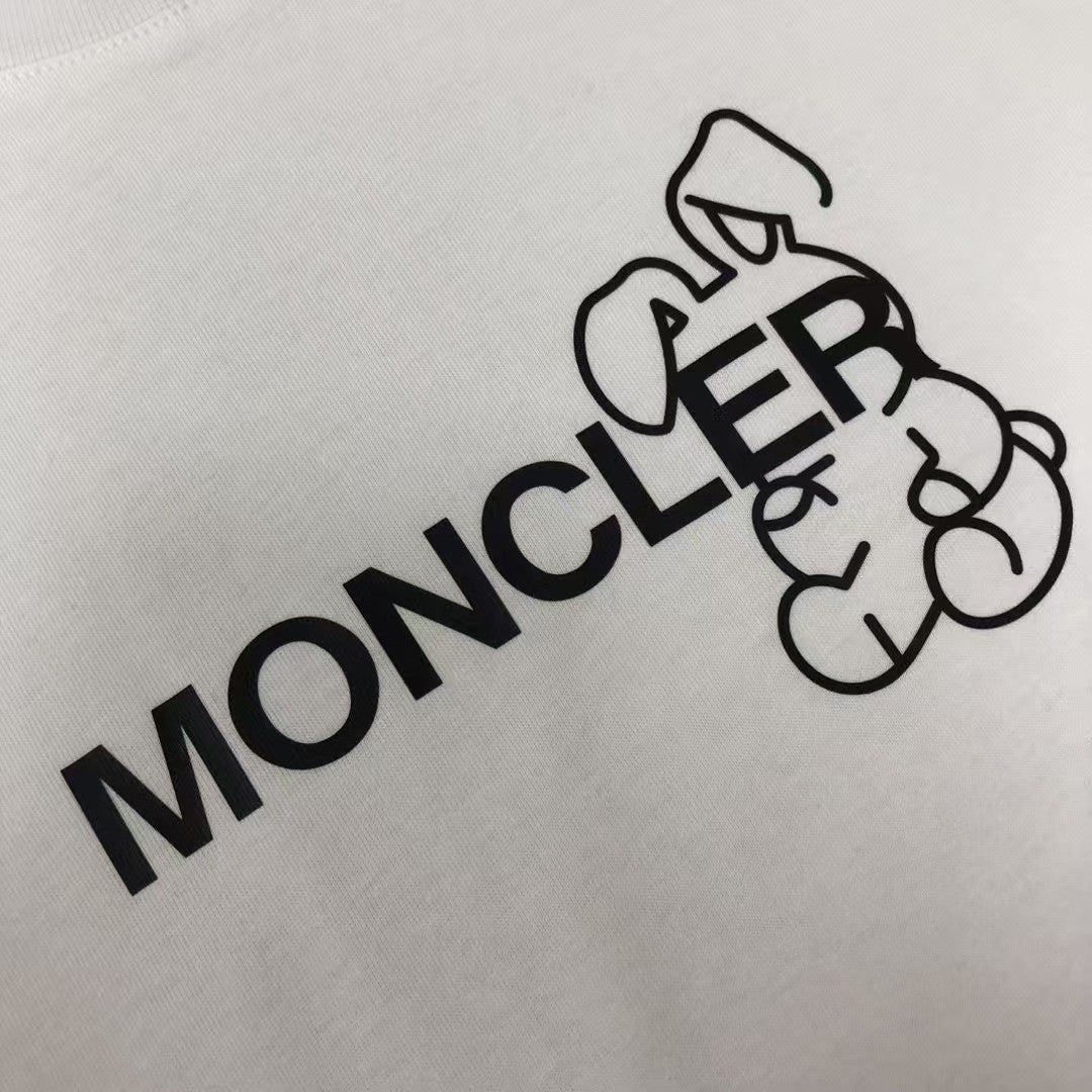 Men's new short sleeved T-shirt