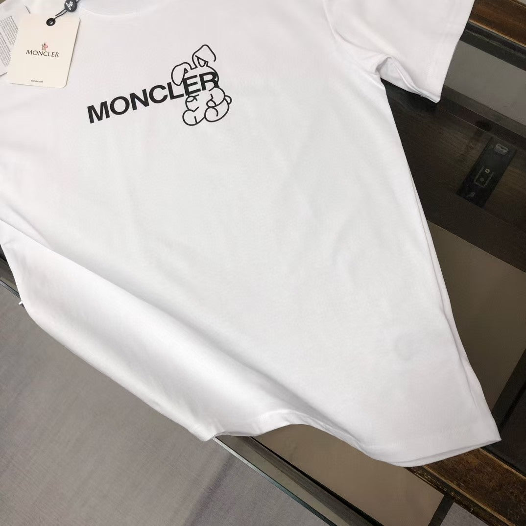 Men's new short sleeved T-shirt