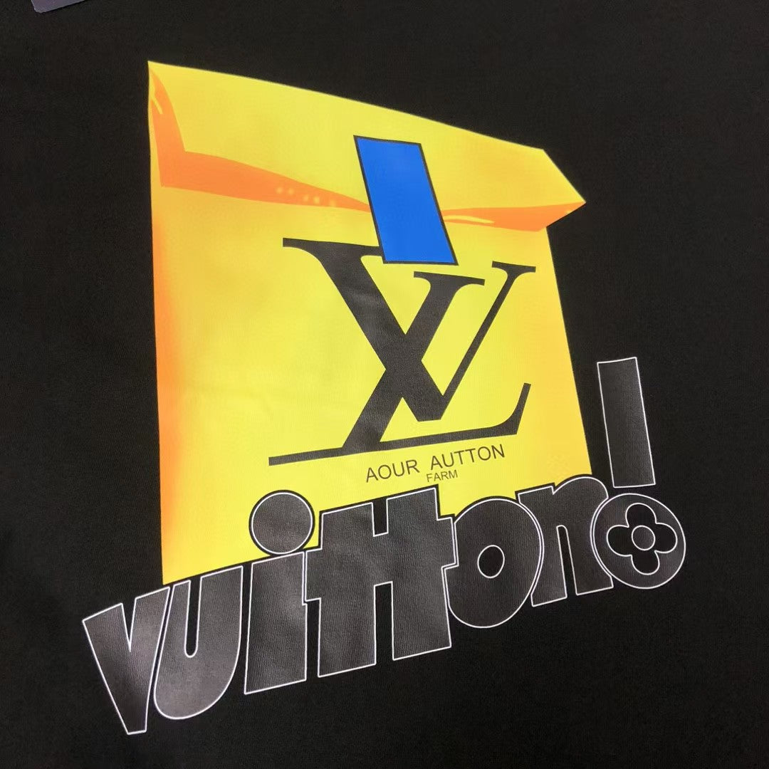 Men's new short sleeved T-shirt