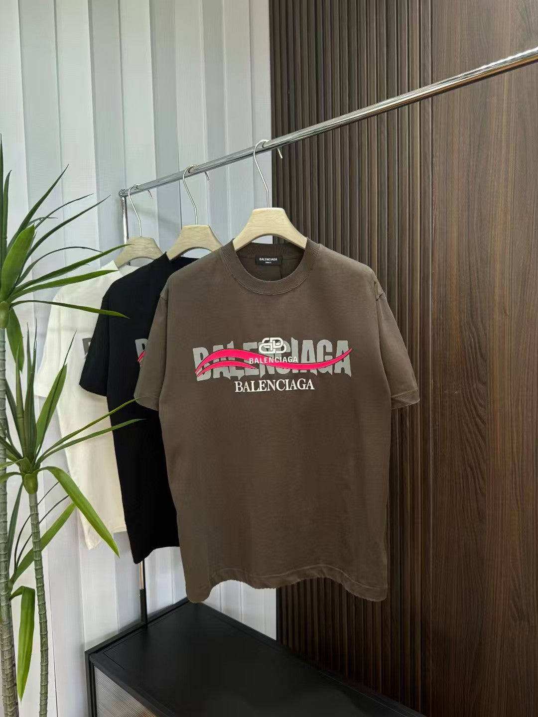 Classic short sleeved T-shirt