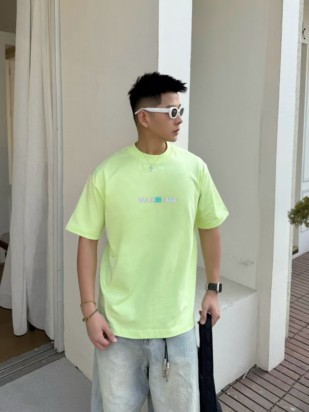 Men's new short sleeved T-shirt