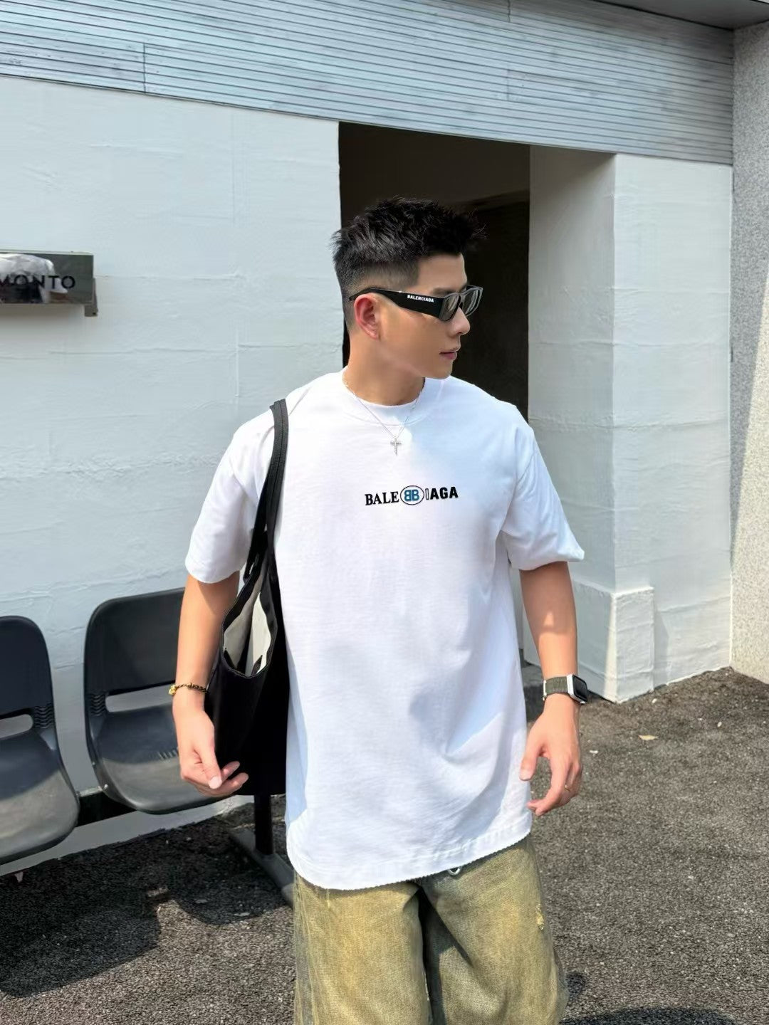 Men's new short sleeved T-shirt