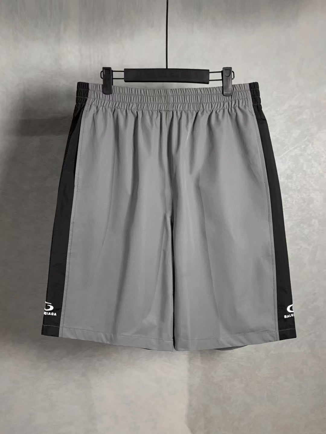 Micro labeled letter shorts