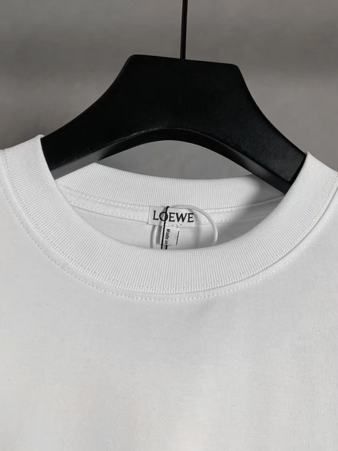 Oil painting embroidered round neck short sleeved T-shirt