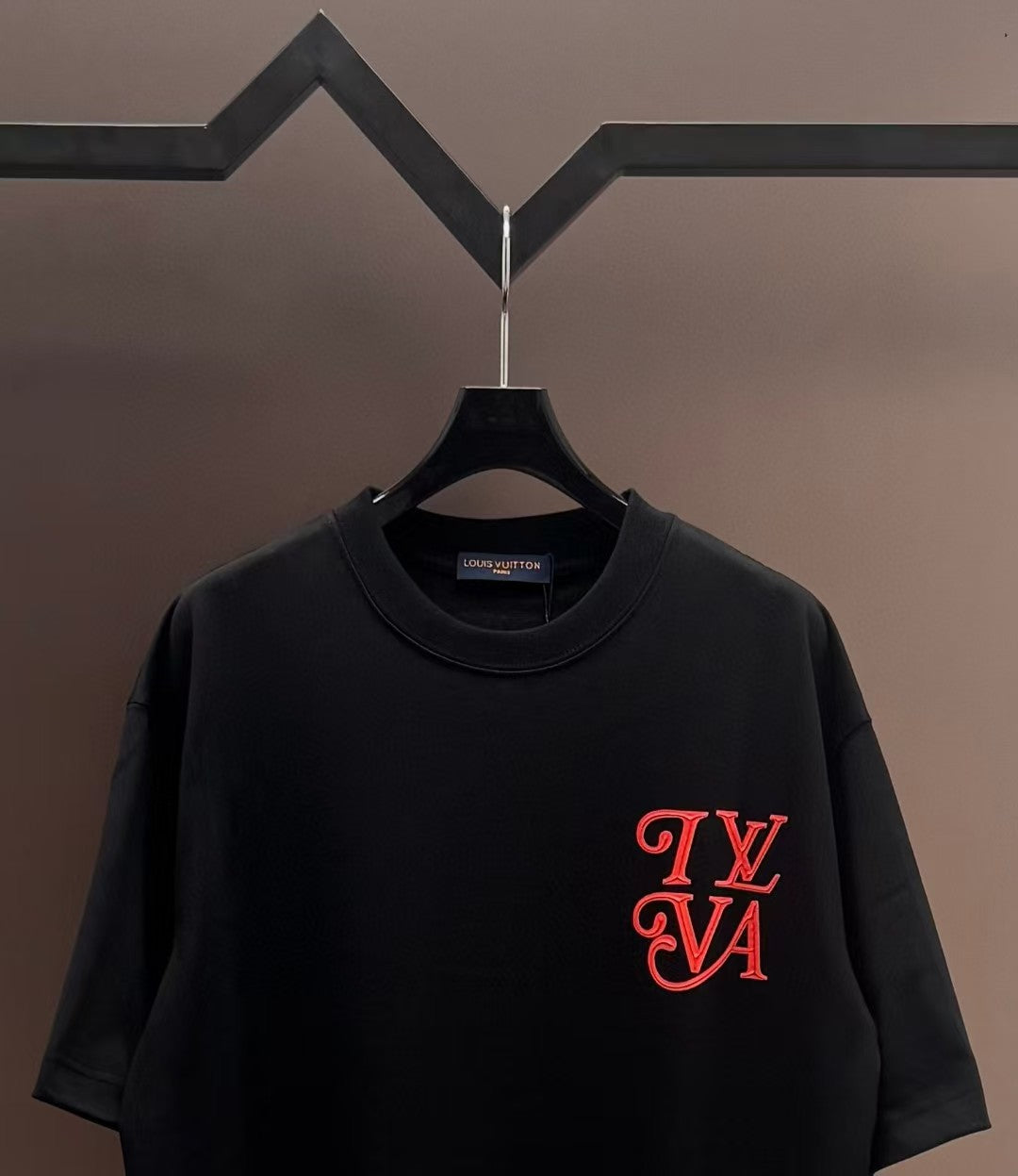 Chest letter printed T-shirt