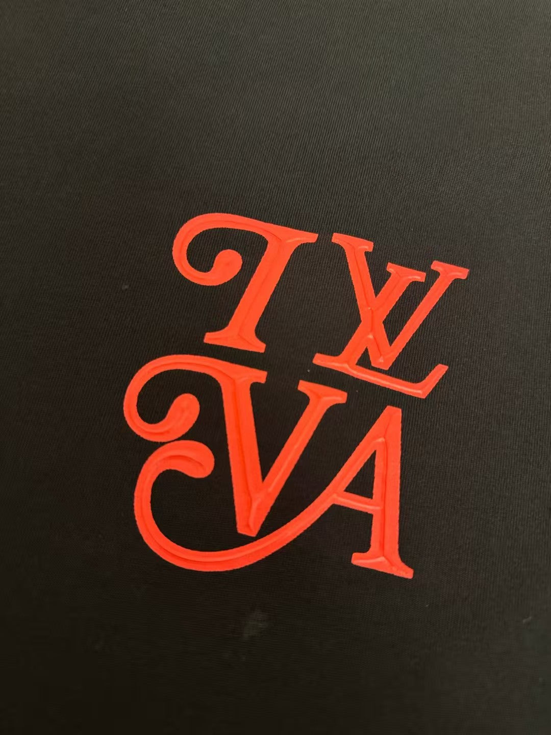 Chest letter printed T-shirt