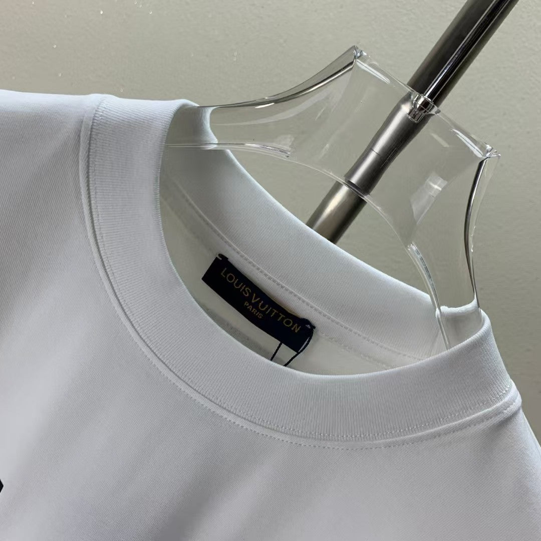 Towel Embroidered Round Neck T-shirt