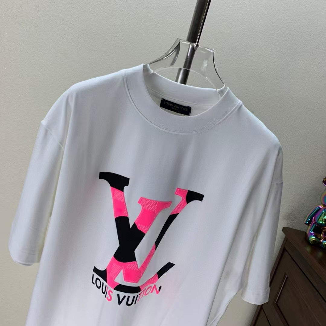 Towel Embroidered Round Neck T-shirt