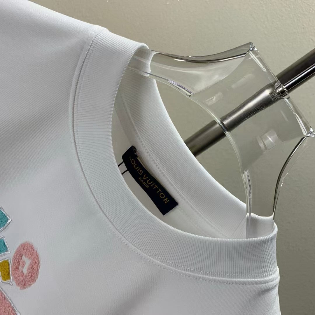Towel Embroidered Round Neck T-shirt
