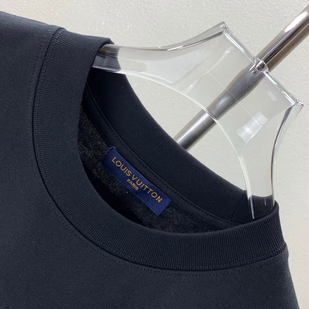 Towel Embroidered Round Neck T-shirt