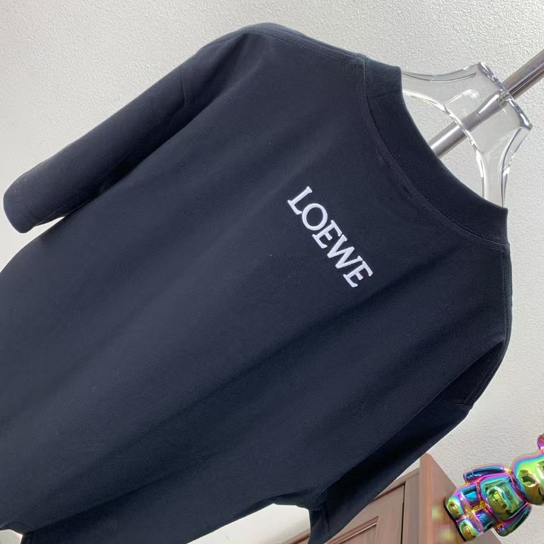 Men's round neck short sleeved T-shirt
