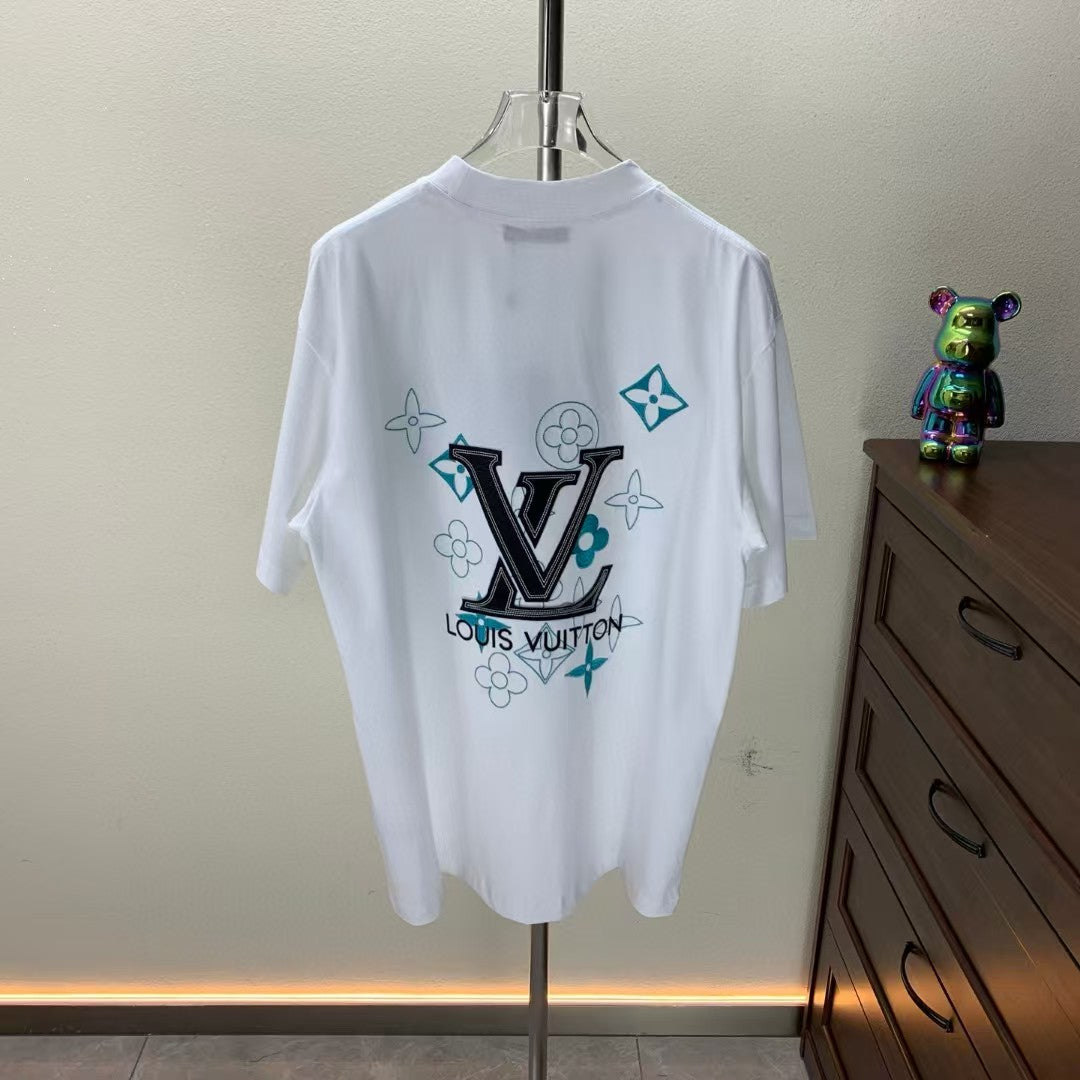 Embroidered round neck T-shirt