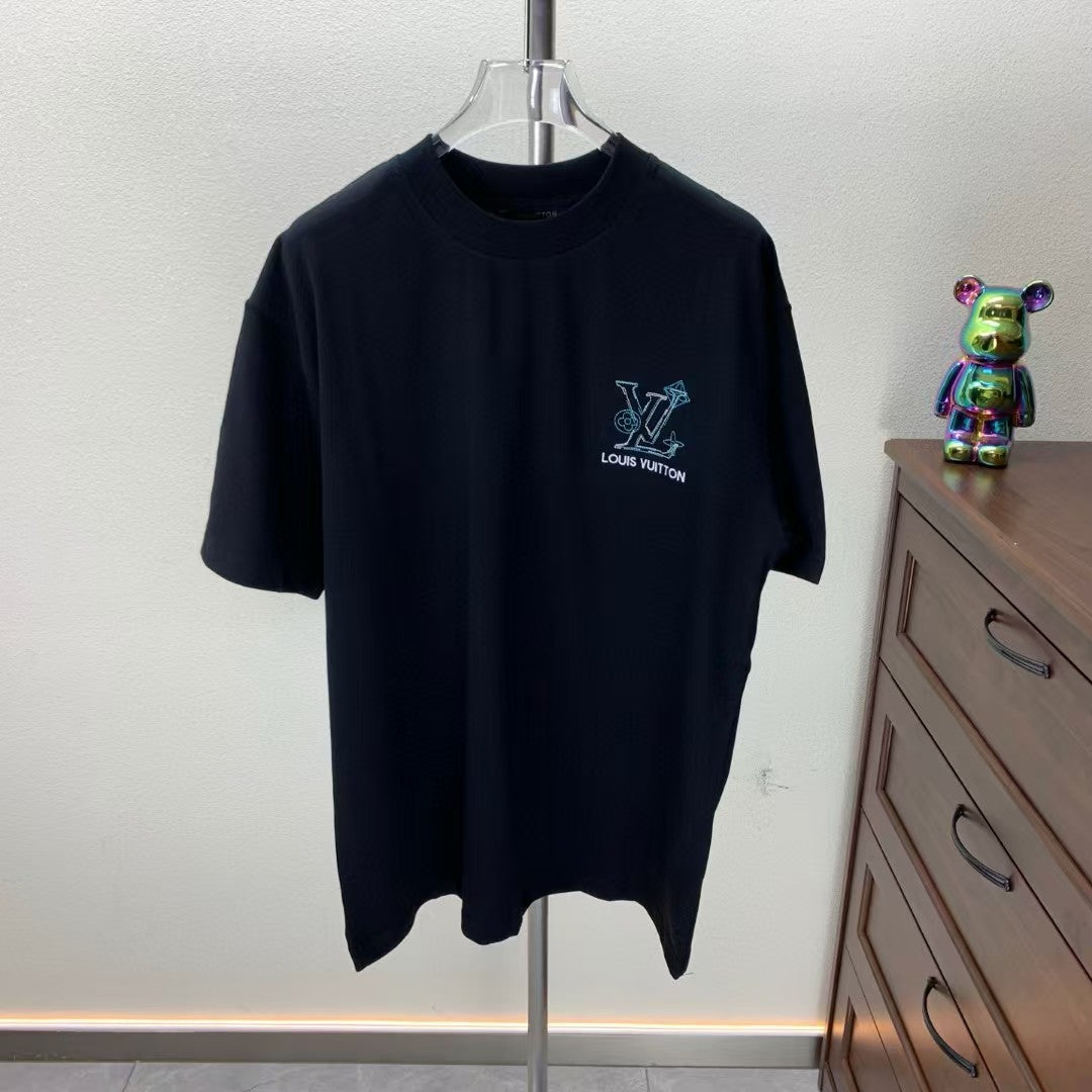 Embroidered round neck T-shirt