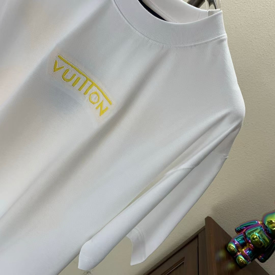 Embroidered round neck T-shirt with adhesive tape