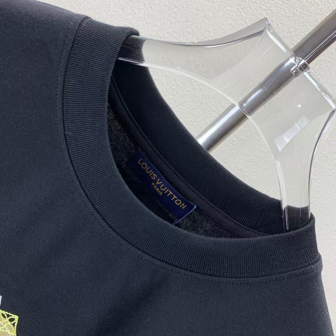Embroidered round neck T-shirt with adhesive tape