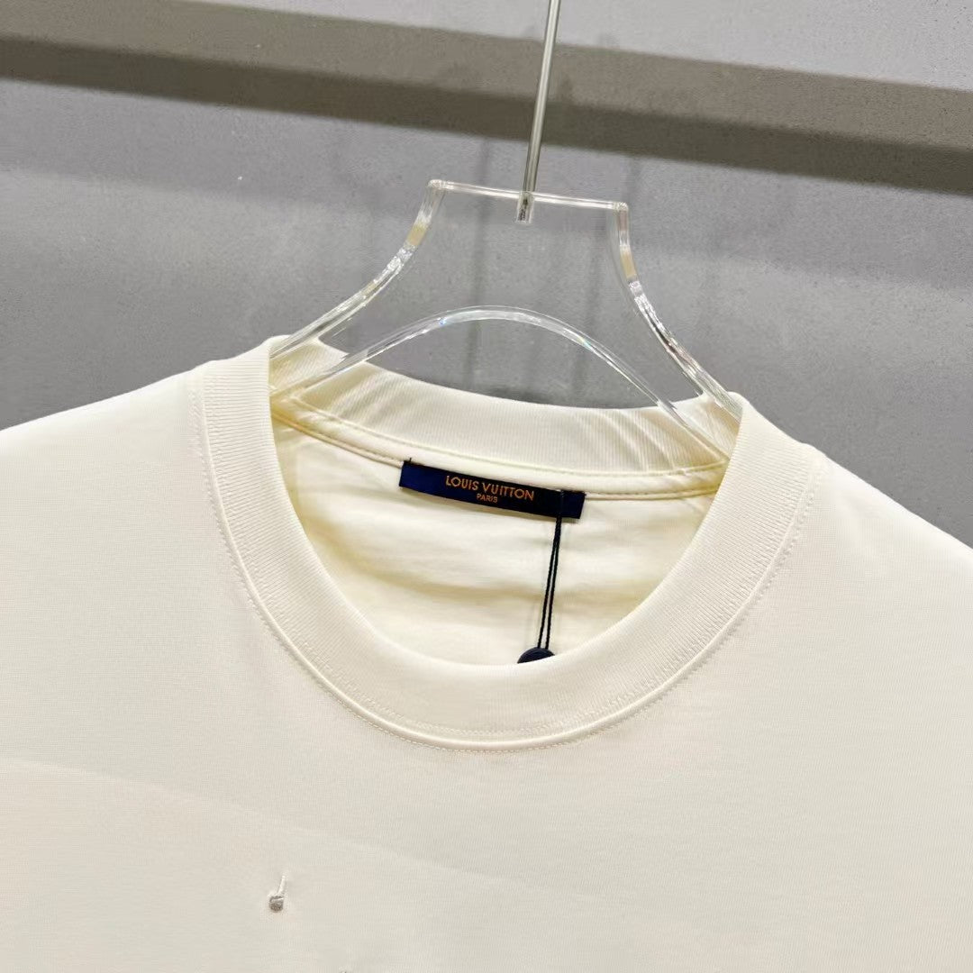 Embroidered round neck short sleeved T-shirt