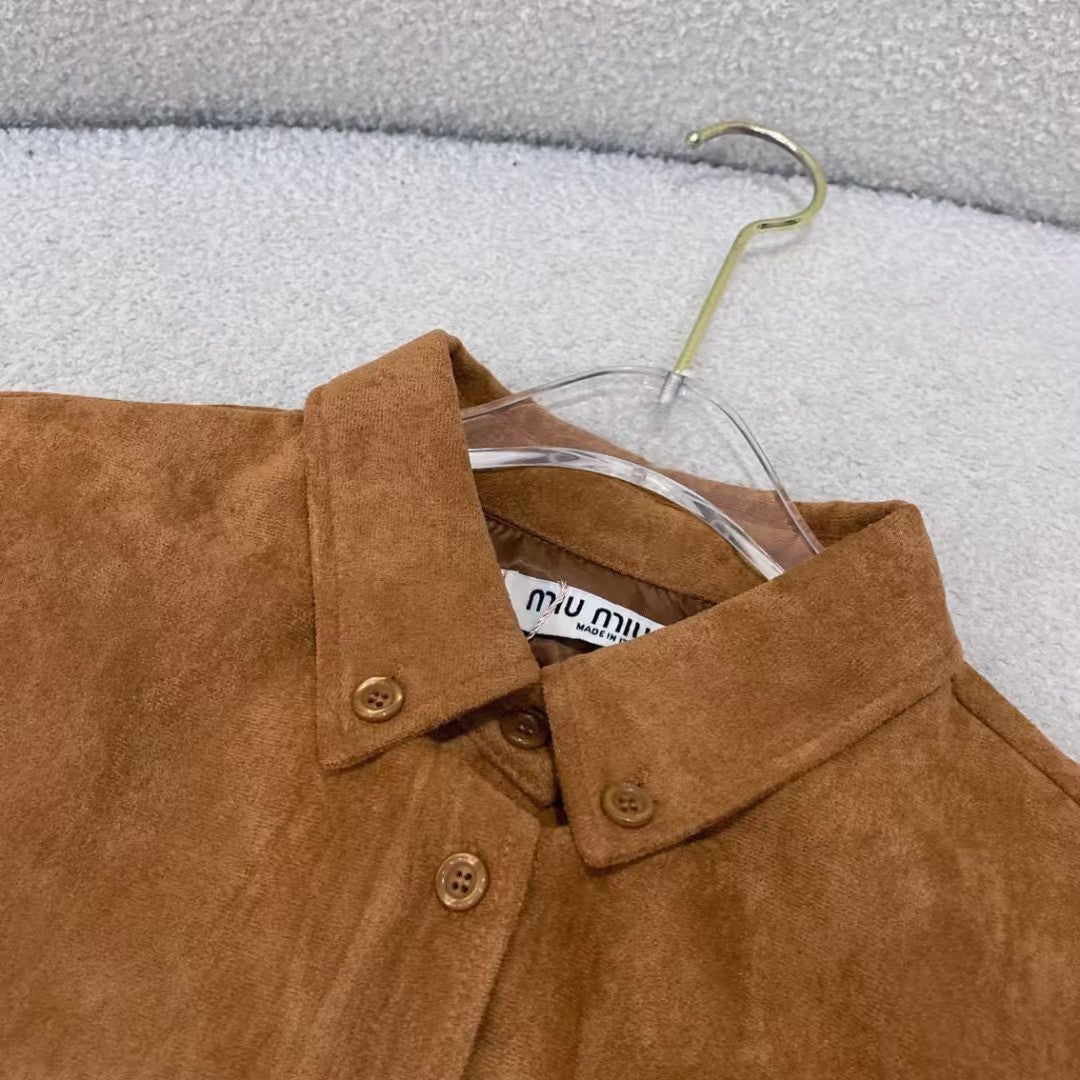 Embroidered letter deer skin velvet lapel coat