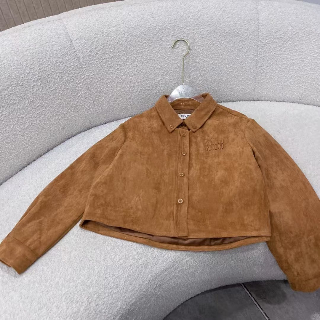 Embroidered letter deer skin velvet lapel coat
