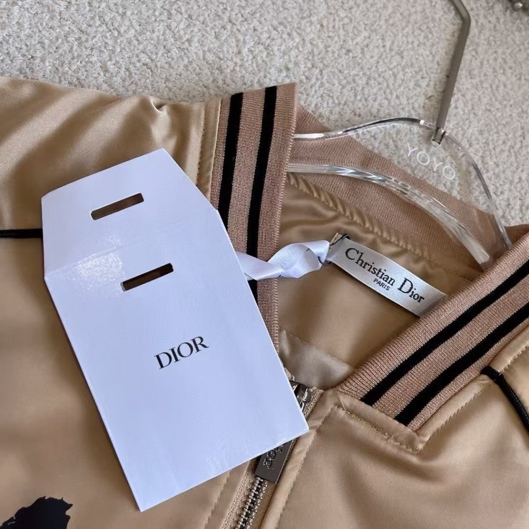 Letter printed decorative jacket jacket