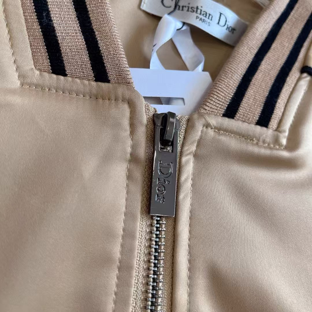 Letter printed decorative jacket jacket