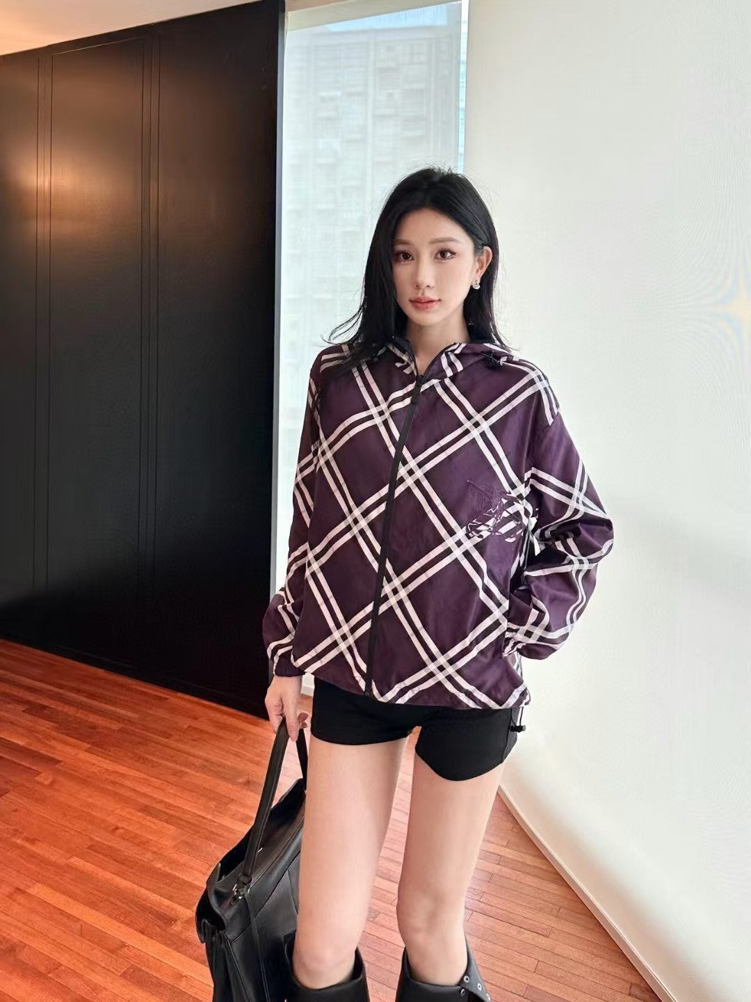 Double sided hooded short jacket