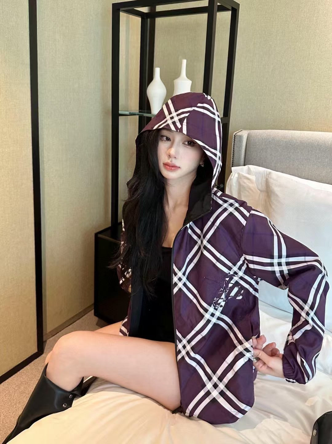 Double sided hooded short jacket