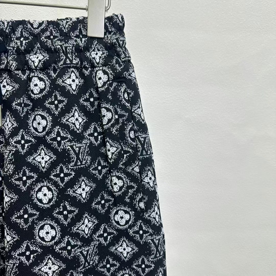 Full printed shorts