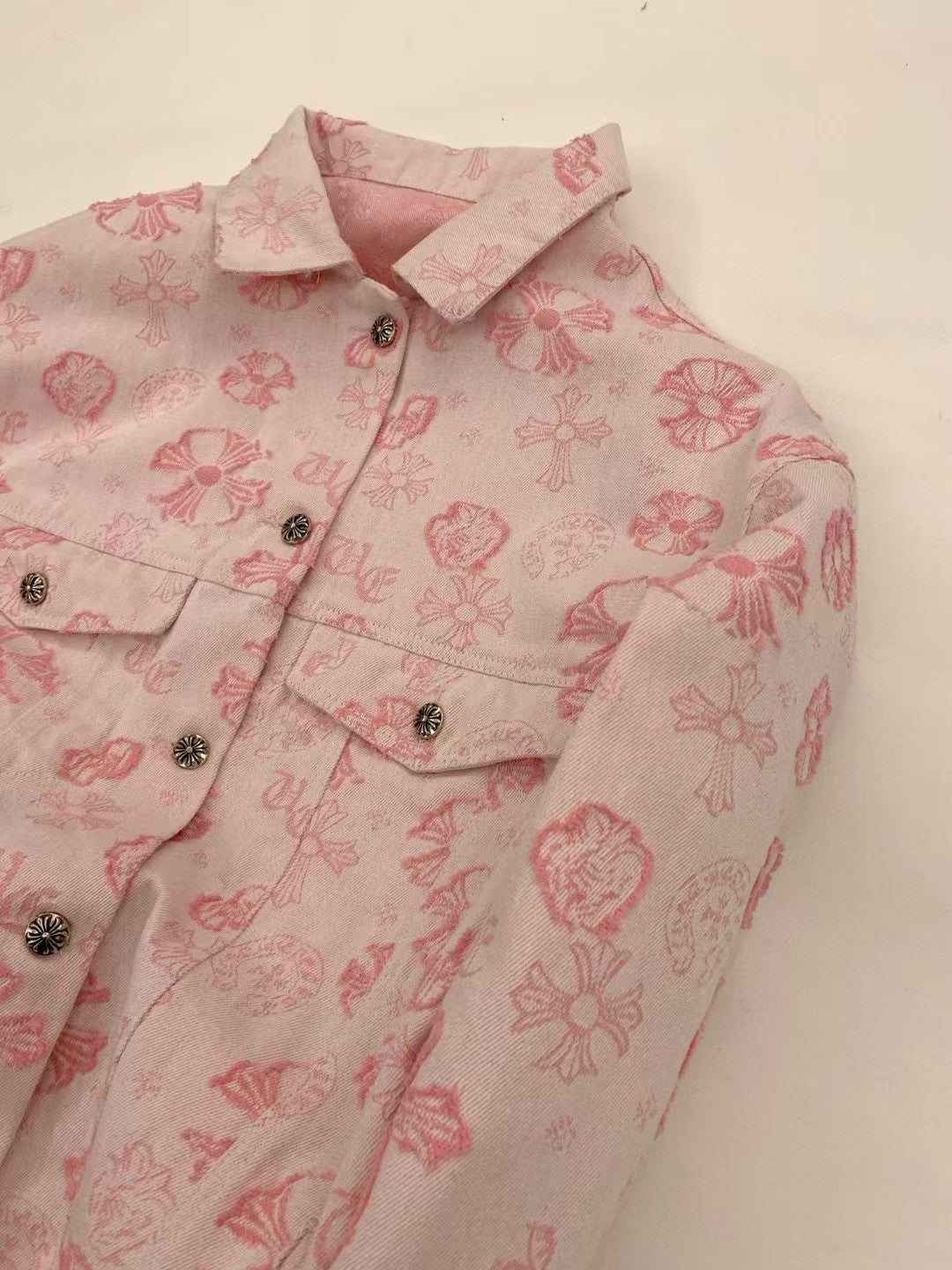 Jacquard worn denim jacket