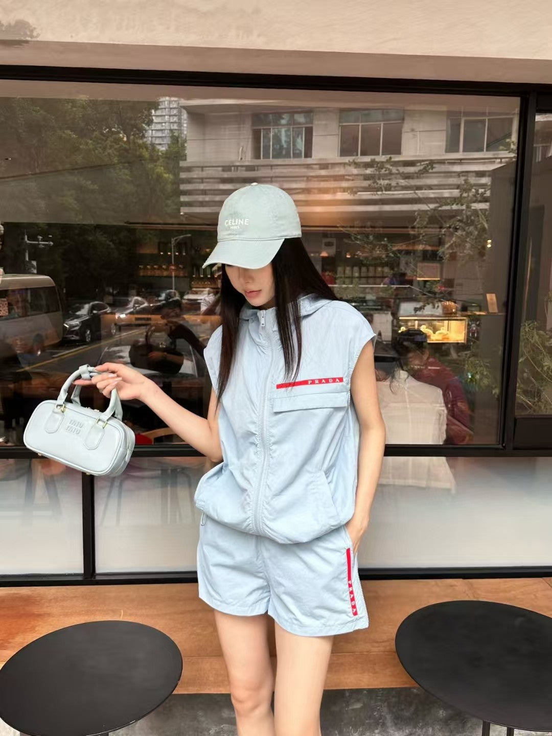 Badge casual suit