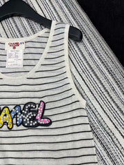 knitted vest