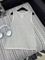 knitted vest