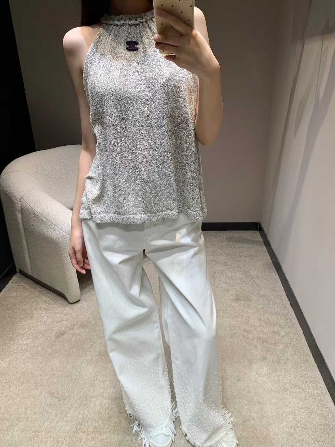 knitted vest