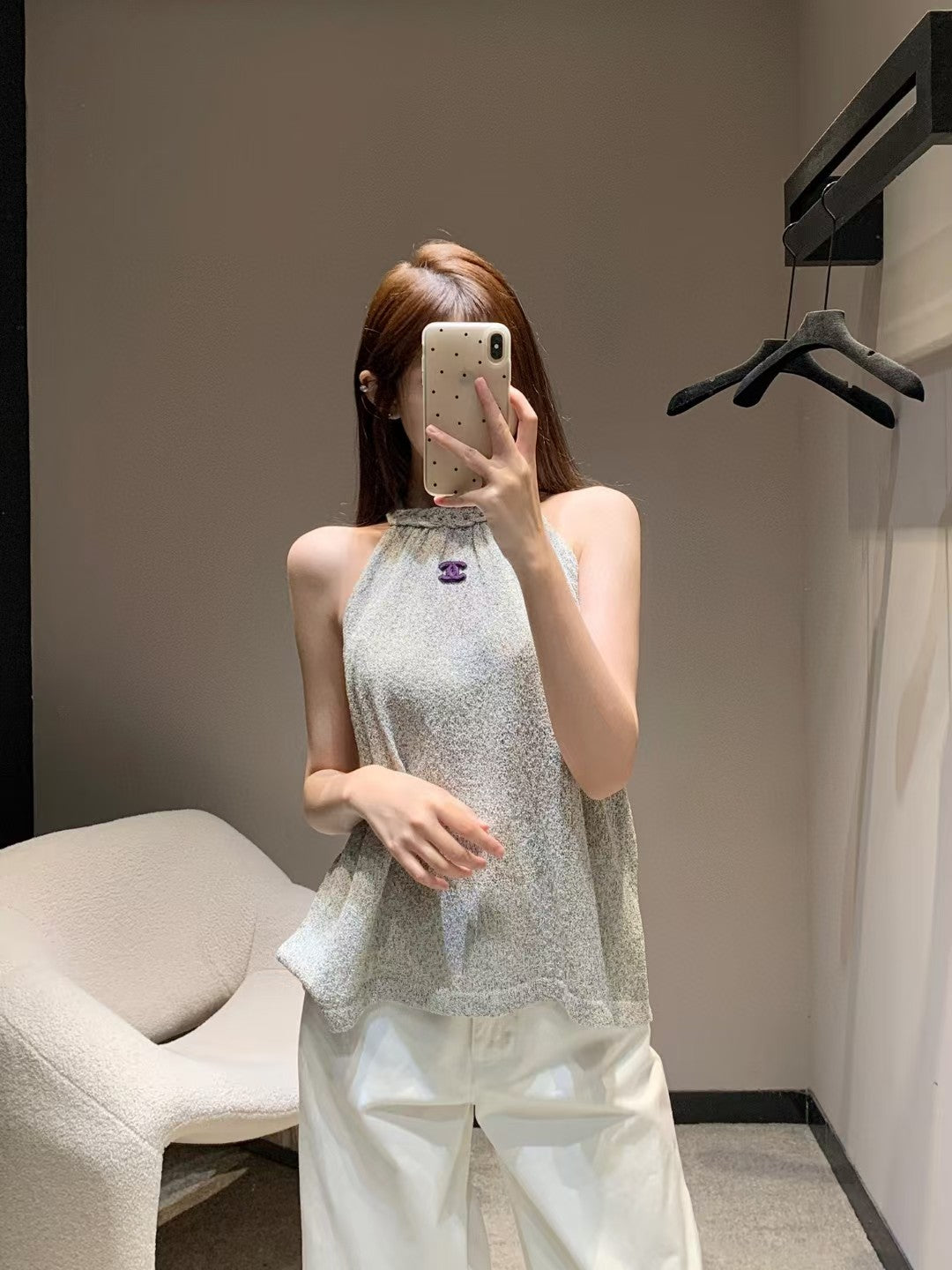 knitted vest