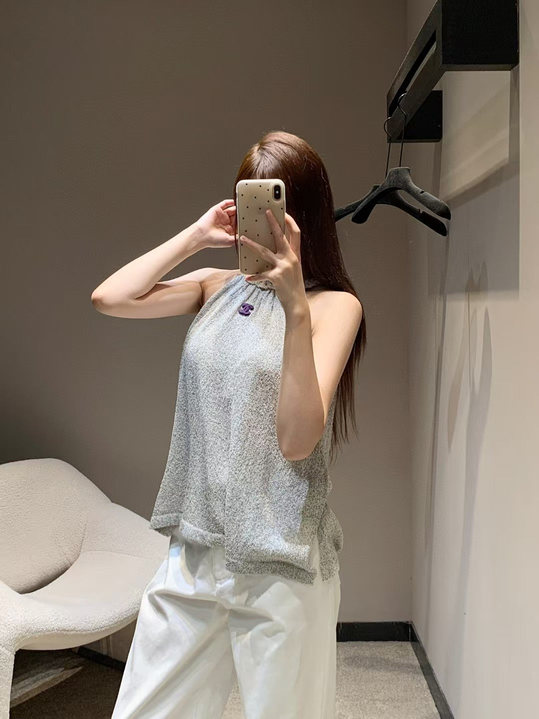 knitted vest