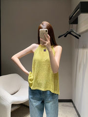 knitted vest