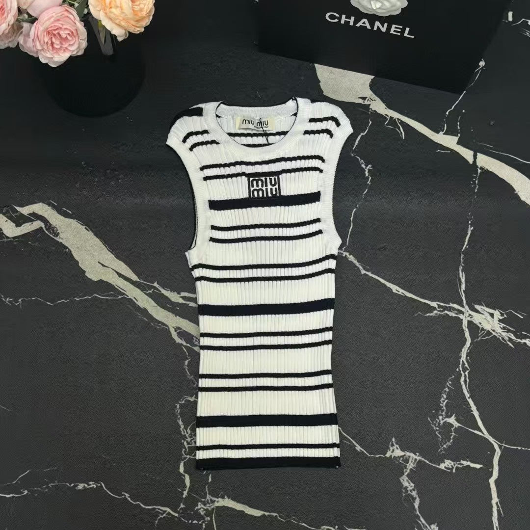 Embroidered Knitted Tank Top