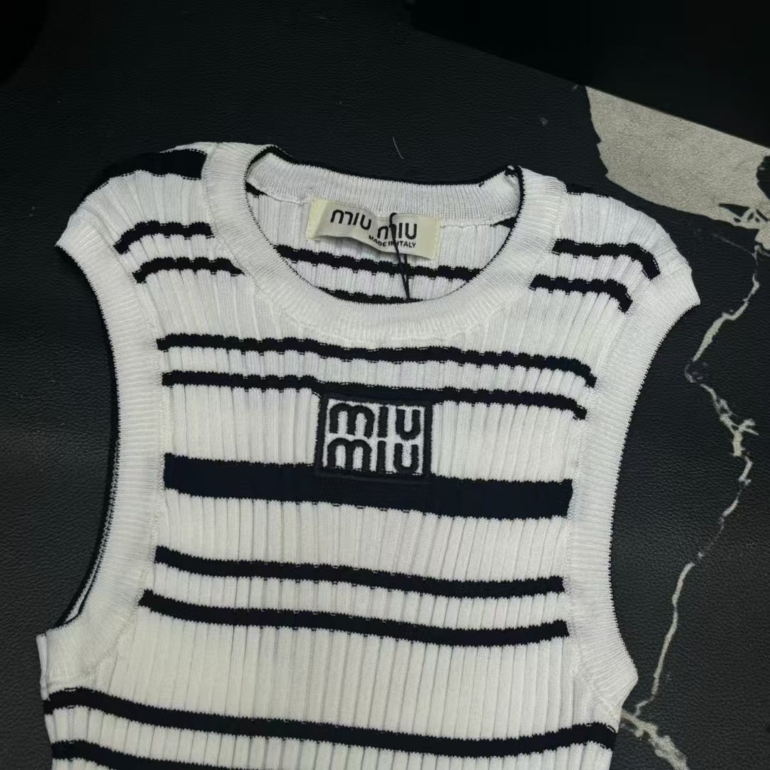 Embroidered Knitted Tank Top