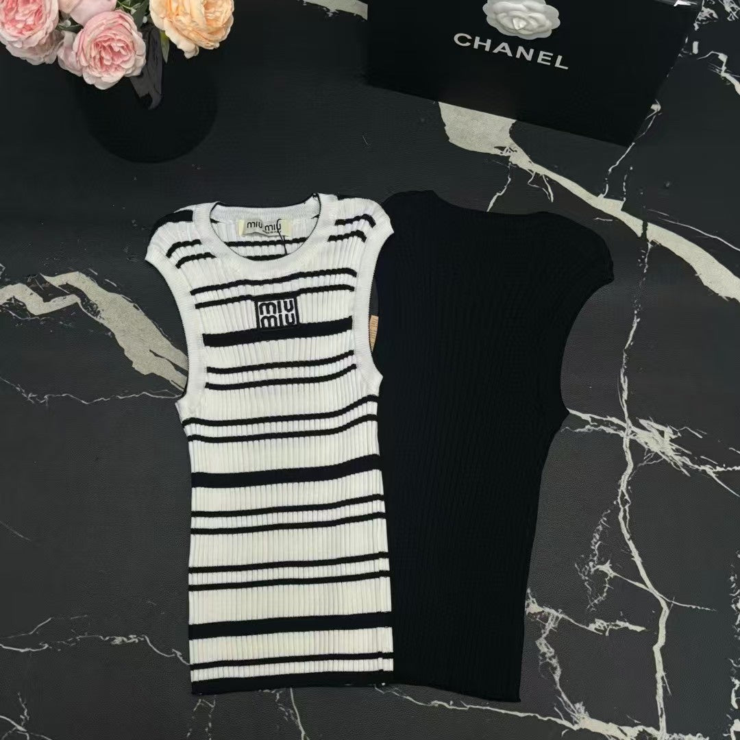 Embroidered Knitted Tank Top