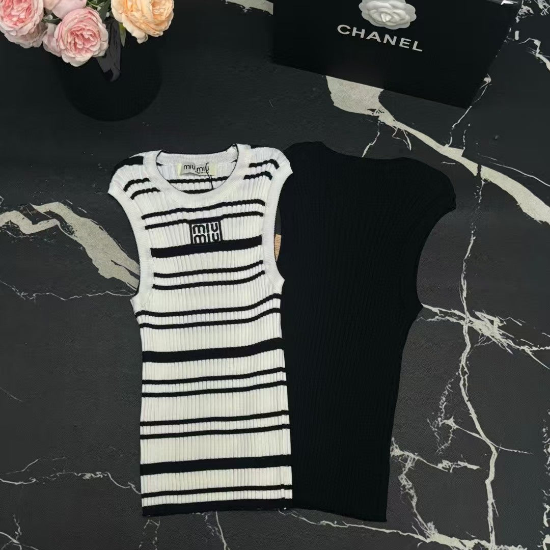 Embroidered Knitted Tank Top
